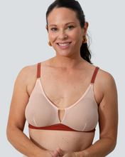 Load image into Gallery viewer, Victoria Mesh Keyhole Wireless Bralette AO-065
