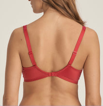 Load image into Gallery viewer, Madison 0262120/21 Molded Bra
