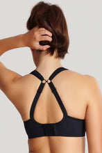 Load image into Gallery viewer, Wired 5021 Sports Bra
